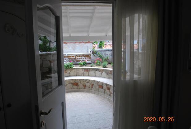 The White Alaçatı Otel & Restoran - Görsel 11