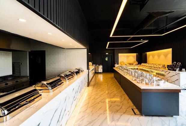 Novel Center Poınt Inn Hotel - Görsel 21