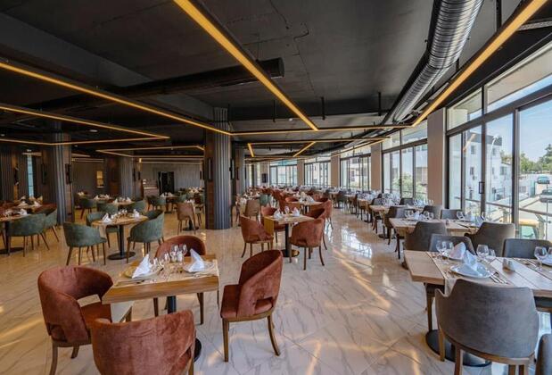 Novel Center Poınt Inn Hotel - Görsel 11