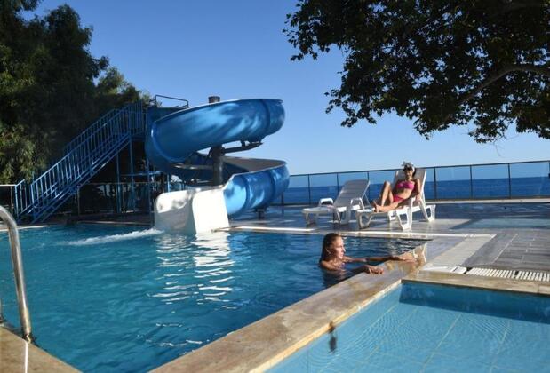 Bahama Family Beach Hotel - Görsel 11