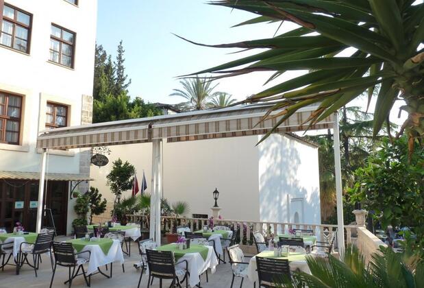 Hotel Reutlingen Hof - Görsel 8