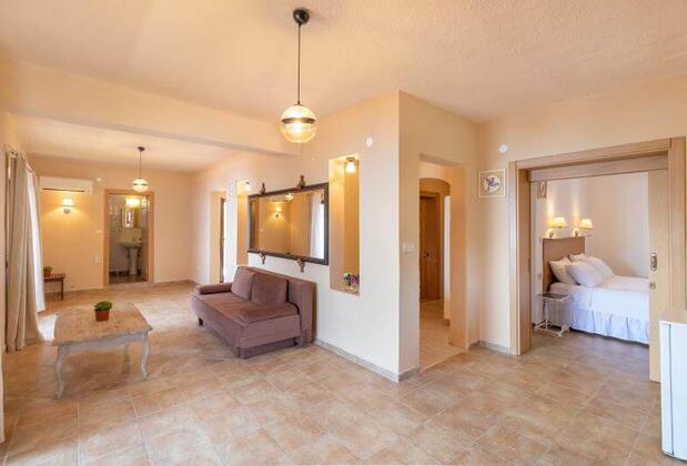 Villa Florya Otel Kumlubük - Görsel 36