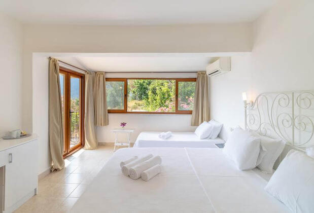 Villa Florya Otel Kumlubük - Görsel 40