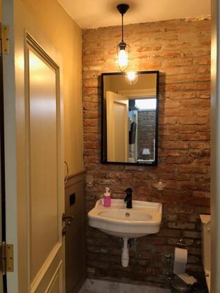 Avlulu Konak Ayvalık - Görsel 12