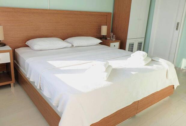 Midilli Konak Foça - Görsel 9