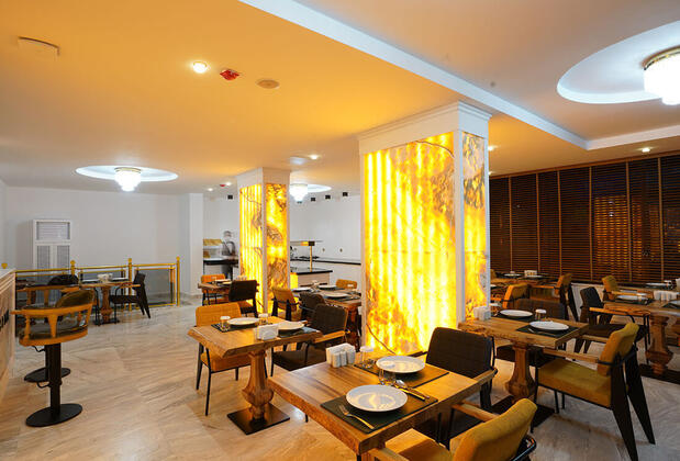 Grand White Hotel - Görsel 11