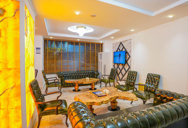 Grand White Hotel - Görsel 3