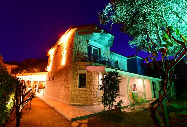 Kekik Alaçatı Otel Mayko - Görsel 13