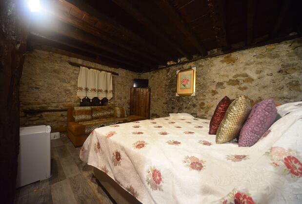 Demeter Rose Stonehouse Pansion Antalya - Görsel 4