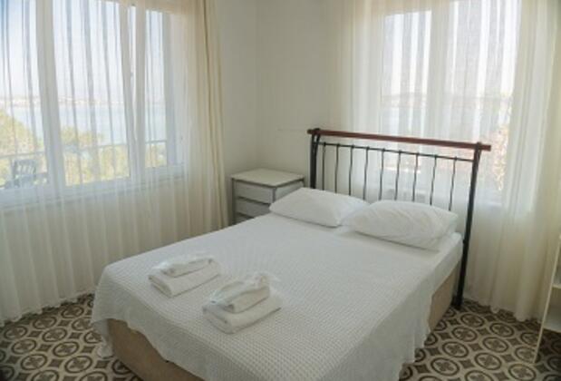 Lacivert Otel Ayvalık - Görsel 5