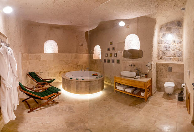 Peristyle Cave Cappadocia - Görsel 5