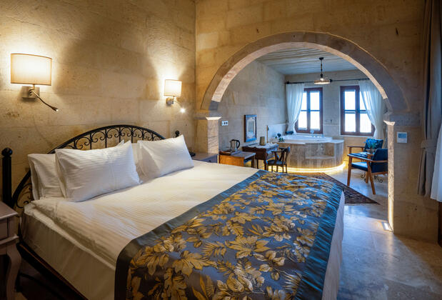 Peristyle Cave Cappadocia - Görsel 21