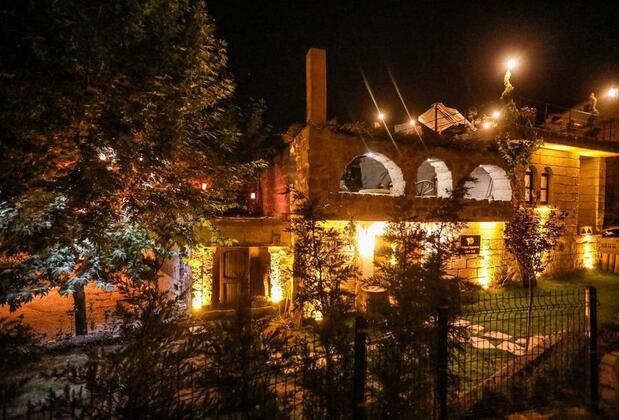 Mahperi Cappadocia Cave Suit - Görsel 4