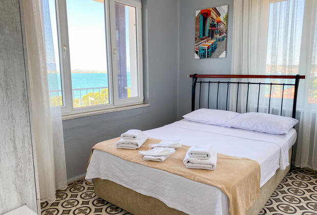 Lacivert Otel Ayvalık - Görsel 10