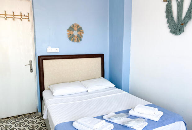 Lacivert Otel Ayvalık - Görsel 7