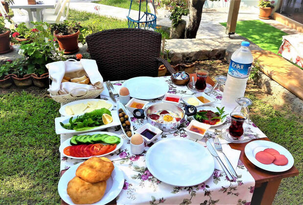 Assos Nazan Motel Restoran Beach - Görsel 10