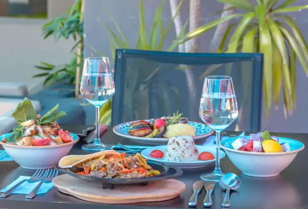 Very Chic Hotel - Görsel 32