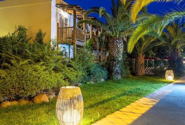 Very Chic Hotel - Görsel 39