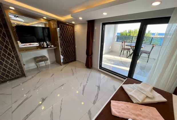 Alp Otel Küçükkuyu - Görsel 8