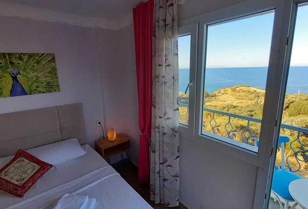 Laila Otel Karaburun - Görsel 11