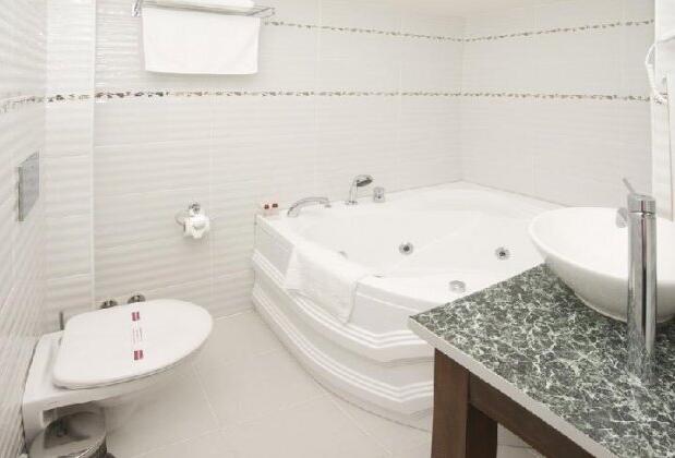 Küpeli Palace Hotel İstanbul - Görsel 25