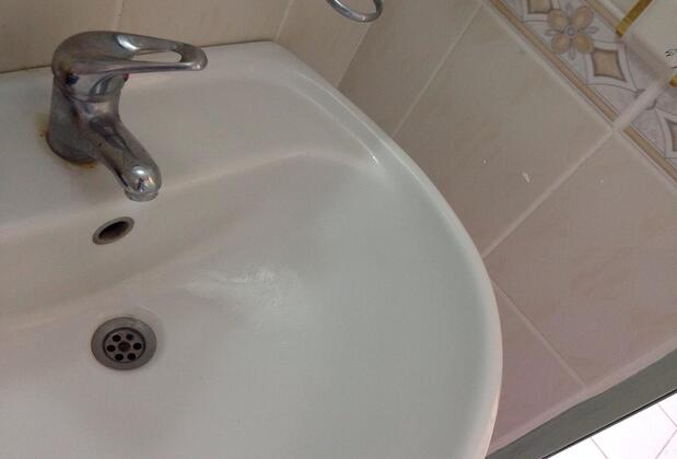 Sisters Apart - Görsel 4