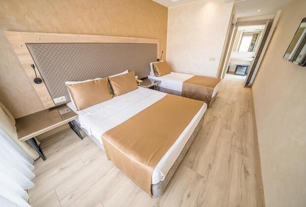 Point Beach Marmaris - Görsel 12