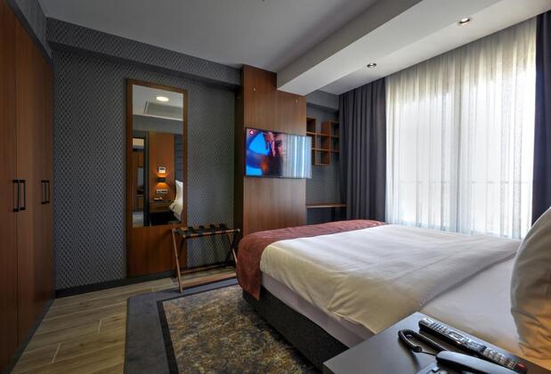 Nova Vista Deluxe Suites Hotel - Görsel 9