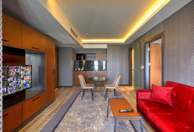 Nova Vista Deluxe Suites Hotel - Görsel 4