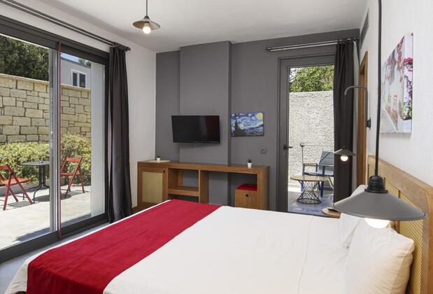 Yer'li Otel Alaçatı - Görsel 16