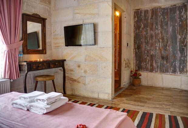 Mahperi Cappadocia Cave Suit - Görsel 35