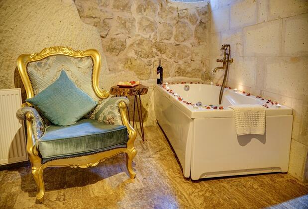 Mahperi Cappadocia Cave Suit - Görsel 32