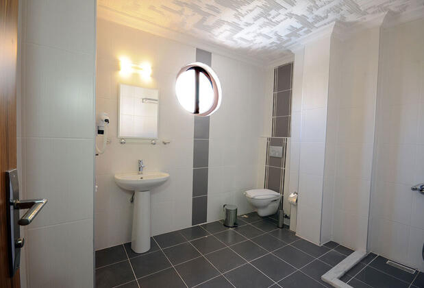 Astoria Beach Hotel - Görsel 10