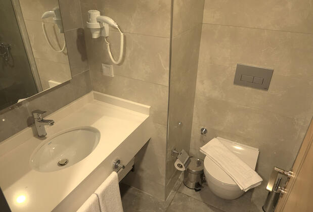 Clover Magic Park Side Hotel - Görsel 17