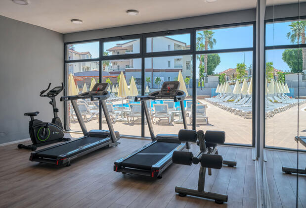 Clover Magic Park Side Hotel - Görsel 19