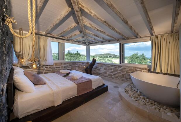 K Bozcaada Revma - Görsel 3