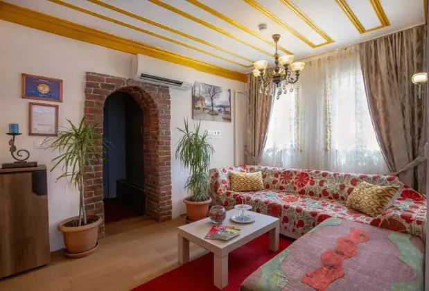 April Hotel - Görsel 4