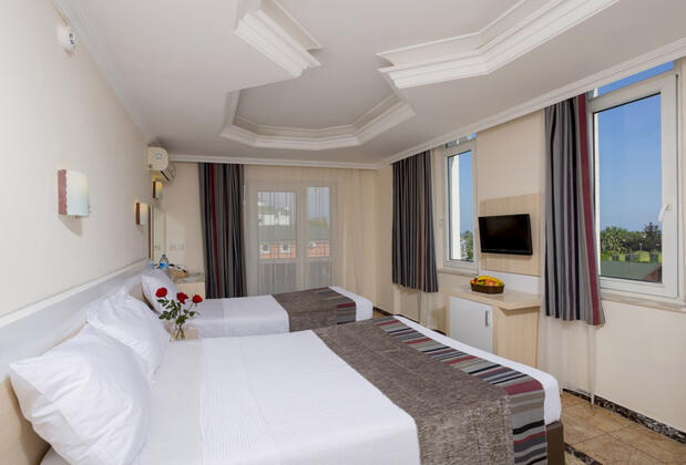 Mediterranean Breeze Hotel - Görsel 10