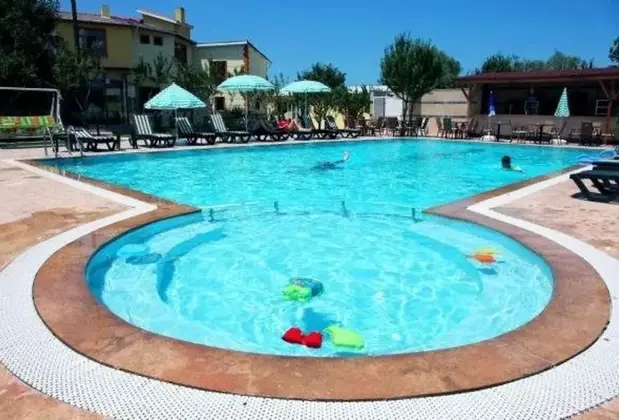 Sinopsis Resort Otel - Görsel 9