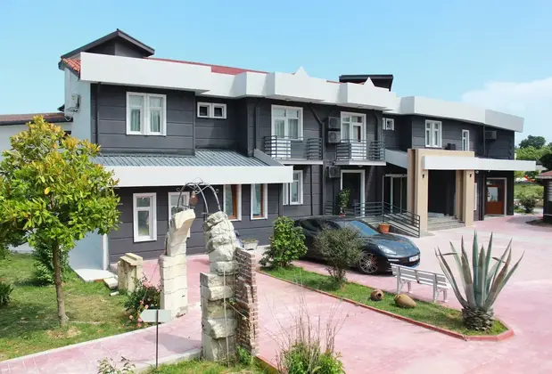 Sinopsis Resort Otel - Görsel 13