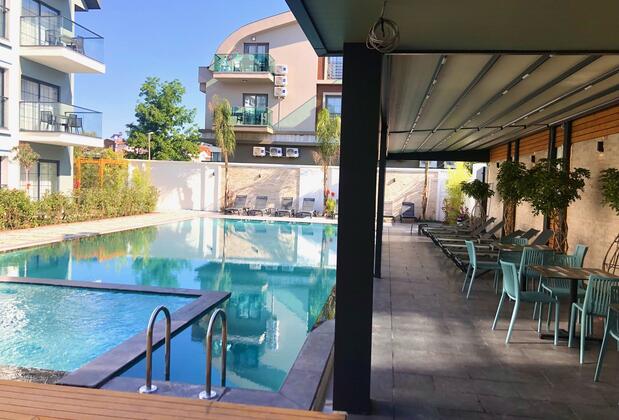 Juglans Suites Apart Hotel - Görsel 6