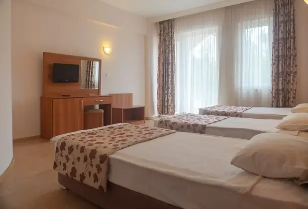 Alexius Beach Hotel - Görsel 7