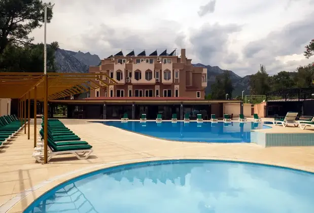 Alexius Beach Hotel - Görsel 4