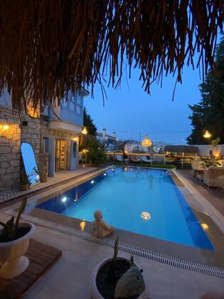 Angolo Alaçatı Otel - Görsel 5