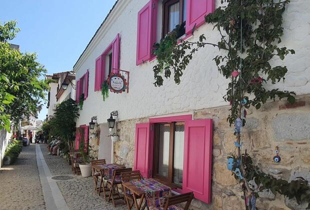 Kakule Pansiyon Sığacık - Görsel 3