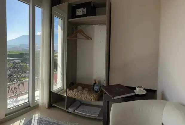 B Equine Range Hotel Narlıdere - Görsel 8