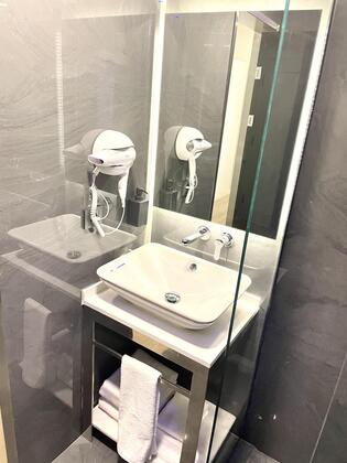 Riva Hotel Alsancak - Görsel 10