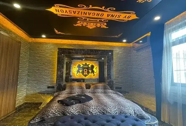 Black House - Görsel 8