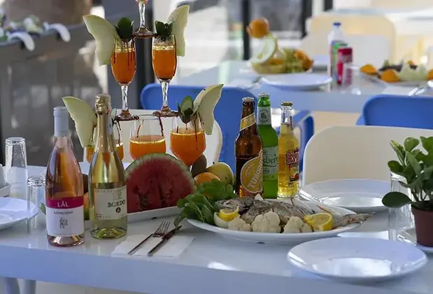 Kupala Beach Hotel - Görsel 10