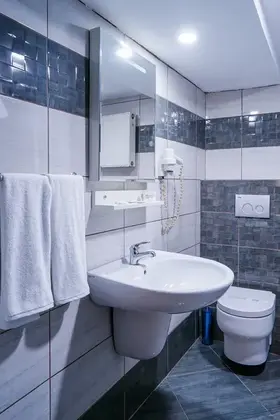 Leons Hotel - Görsel 10